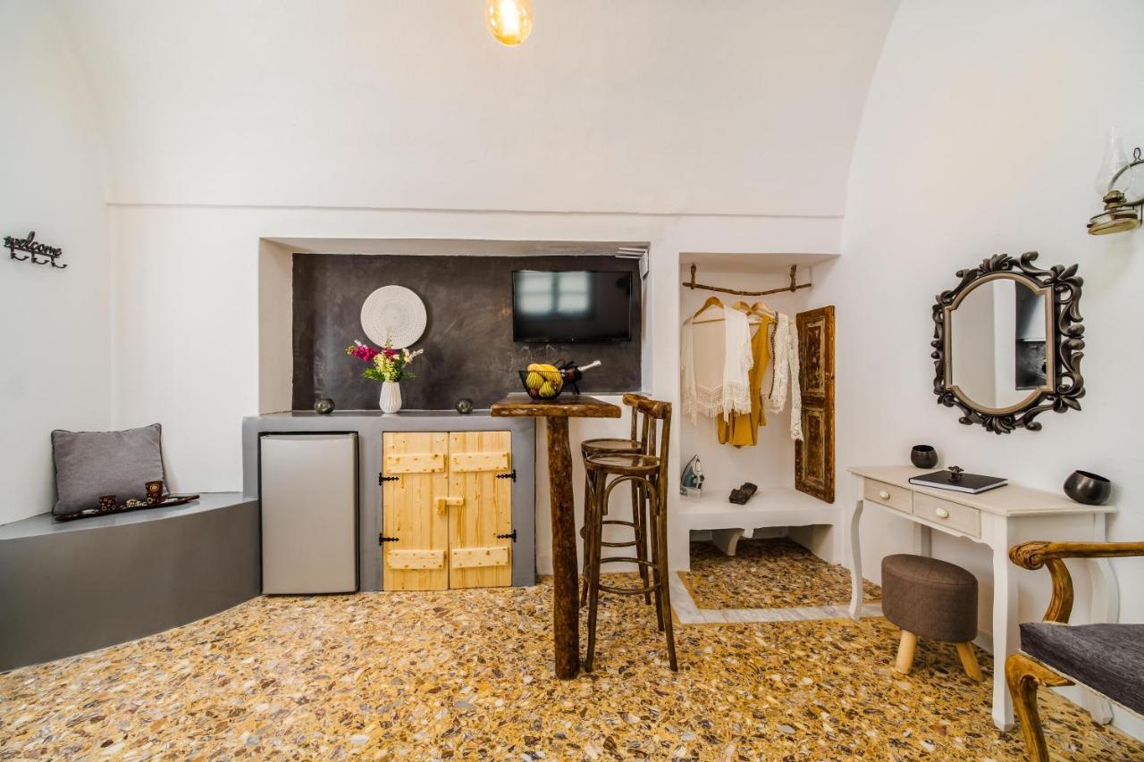 Asera Suites - Prive Jacuzzi Kamari  Bagian luar foto
